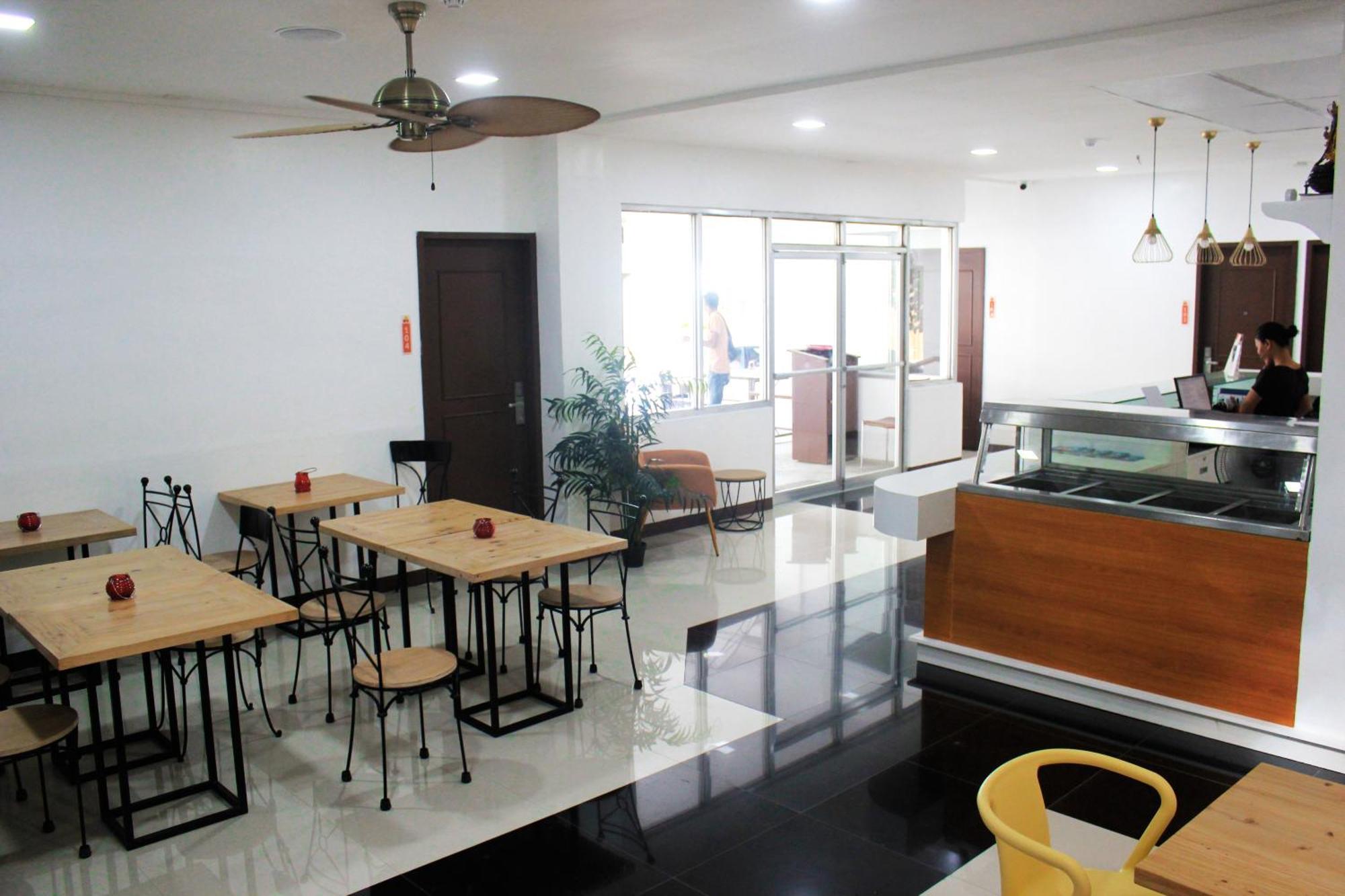 Travelbee Capitol Inn Cebu Bagian luar foto